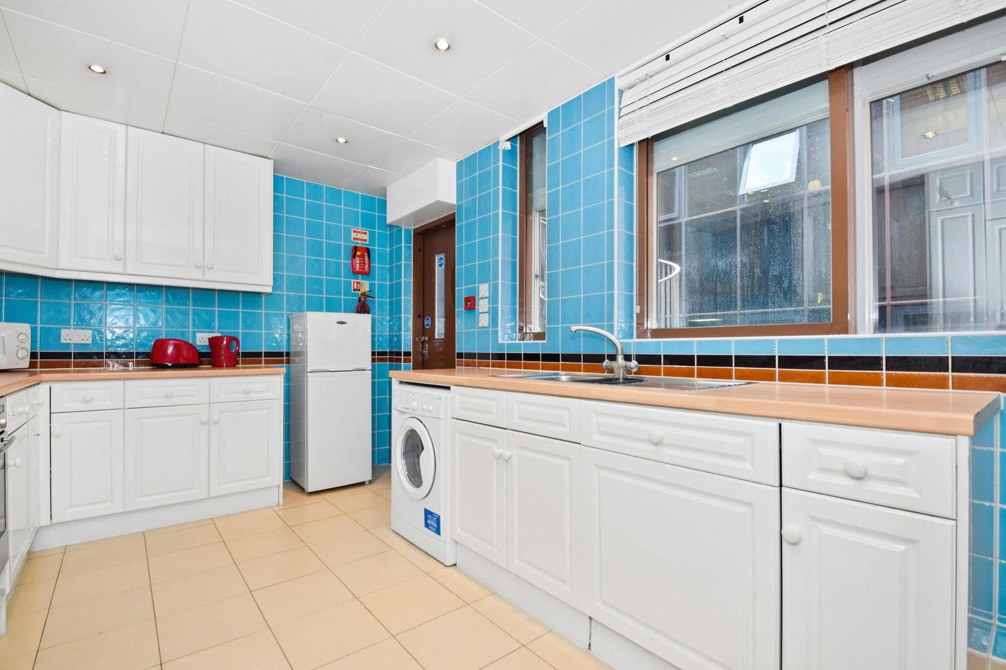 Access Paddington Apartment London Bagian luar foto
