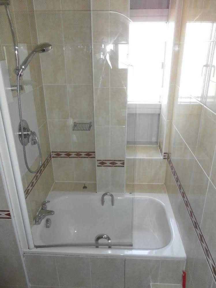 Access Paddington Apartment London Bagian luar foto